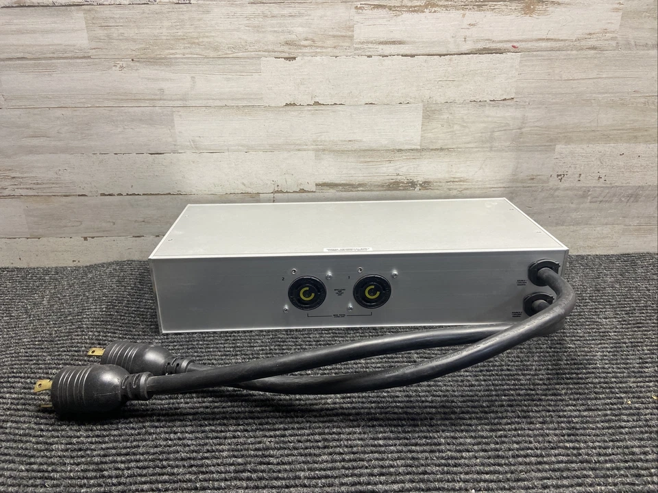 NOS BayTech ATS18 Automatic Power Switch Unit - Image 4 of 4