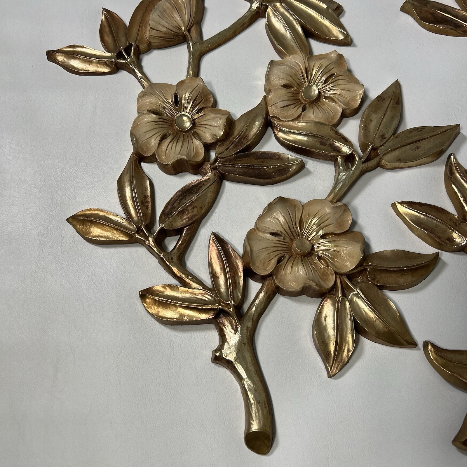 Vintage Syroco dogwood branches floral 2 Wall décor  R & L 1960’s USA MCM GOLD