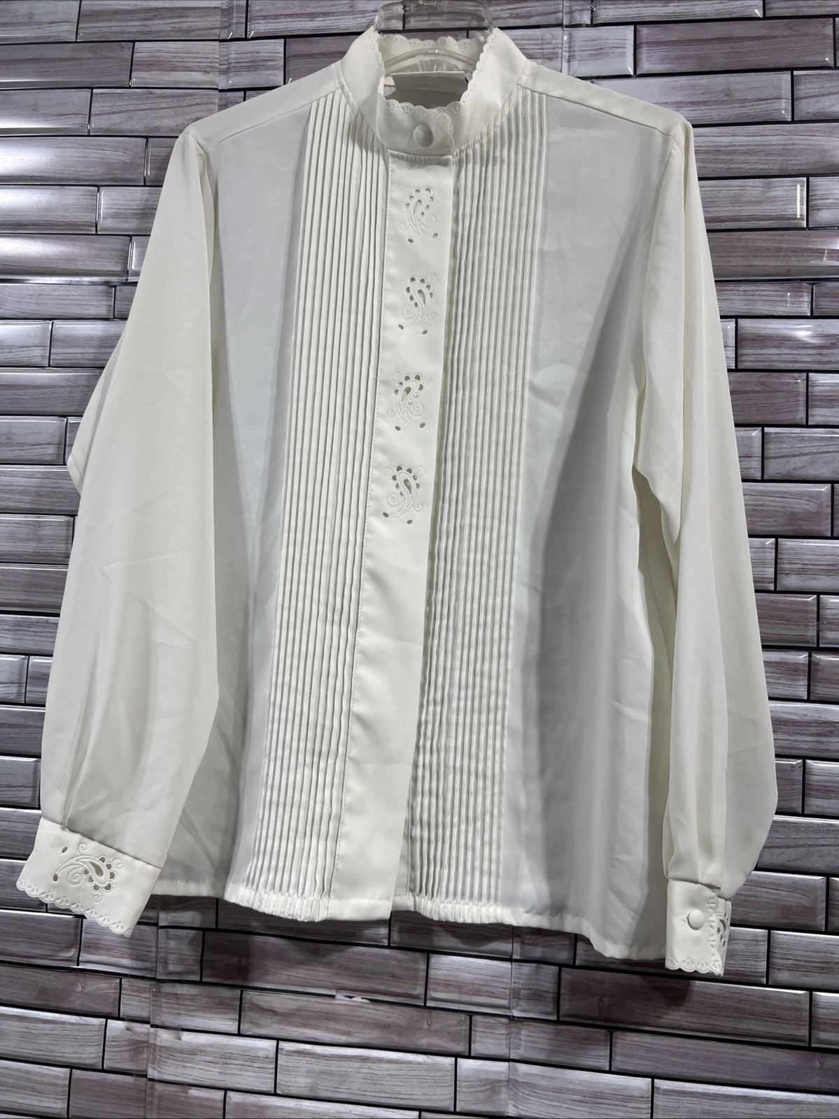 SAINT LAURENT Camicia bianca vintage Yves St Clair donna 14 blusa bottoni pieghe ritagliata paisley