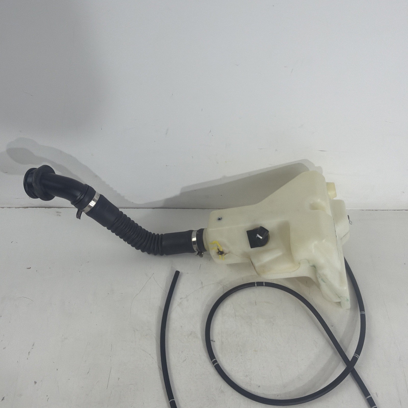 McLaren 570S Washer reservoir P/N 13A3067CP