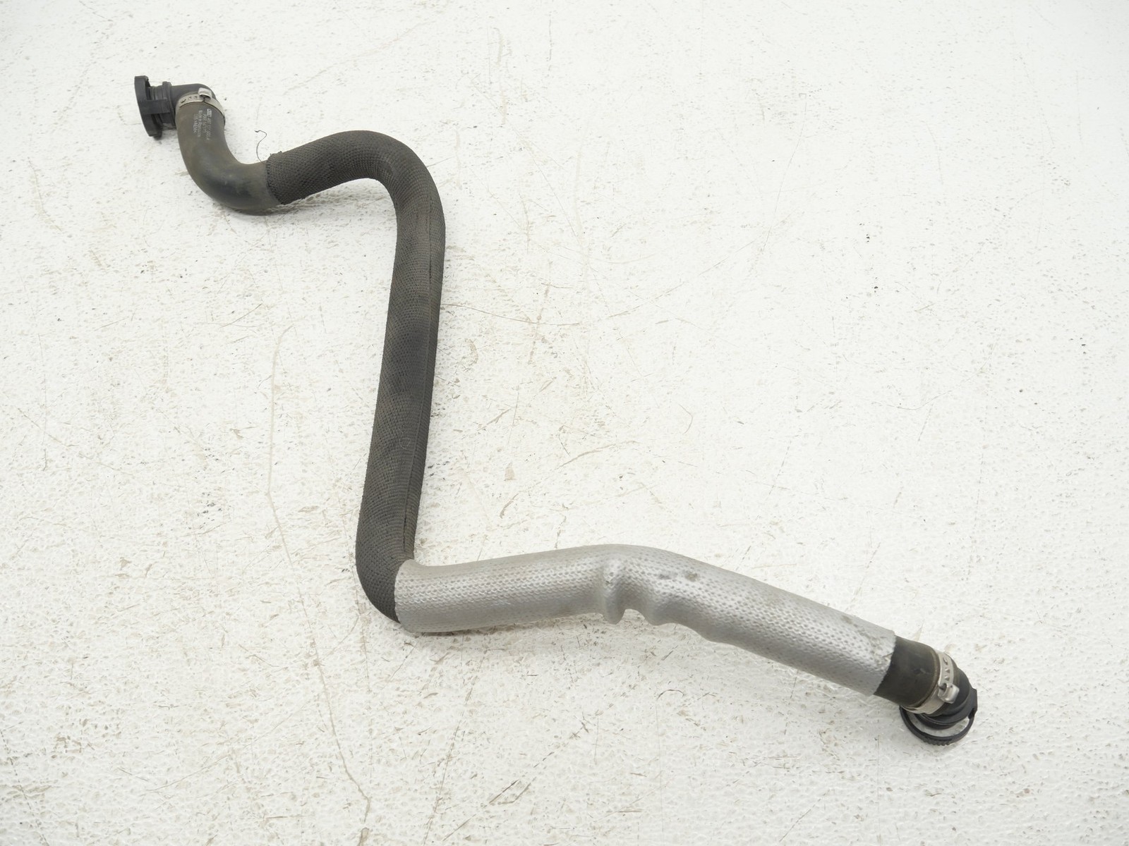 Audi R8 Spyder 2017-2023 Right Hose pipe P/N 4S0131605A