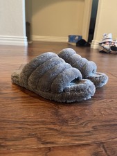 UGG Fluff Yeah Slide Slippers Gray Size 7 Womens Cozy Sheepskin Rubber Sole