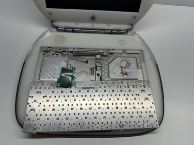 Apple iBook G3 Clamshell m6411 466 MHz 64GB SSD Color Dark Gray - READ