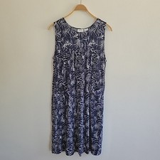 Vermont Country Store Sleeveless Muu Muu Dress Jumper Medium Navy Blue Floral