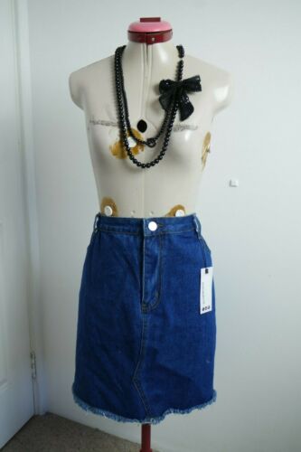 BOOHOO Blue Denim Jean Mini SKIRT Size 24 NEW NWT Fringed Sexy Distressed Pocket - Picture 5 of 9