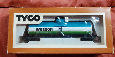 Tyco HO Scale Wesson Oil GATX 9876 40' Single Dome Tank Car Item No ...
