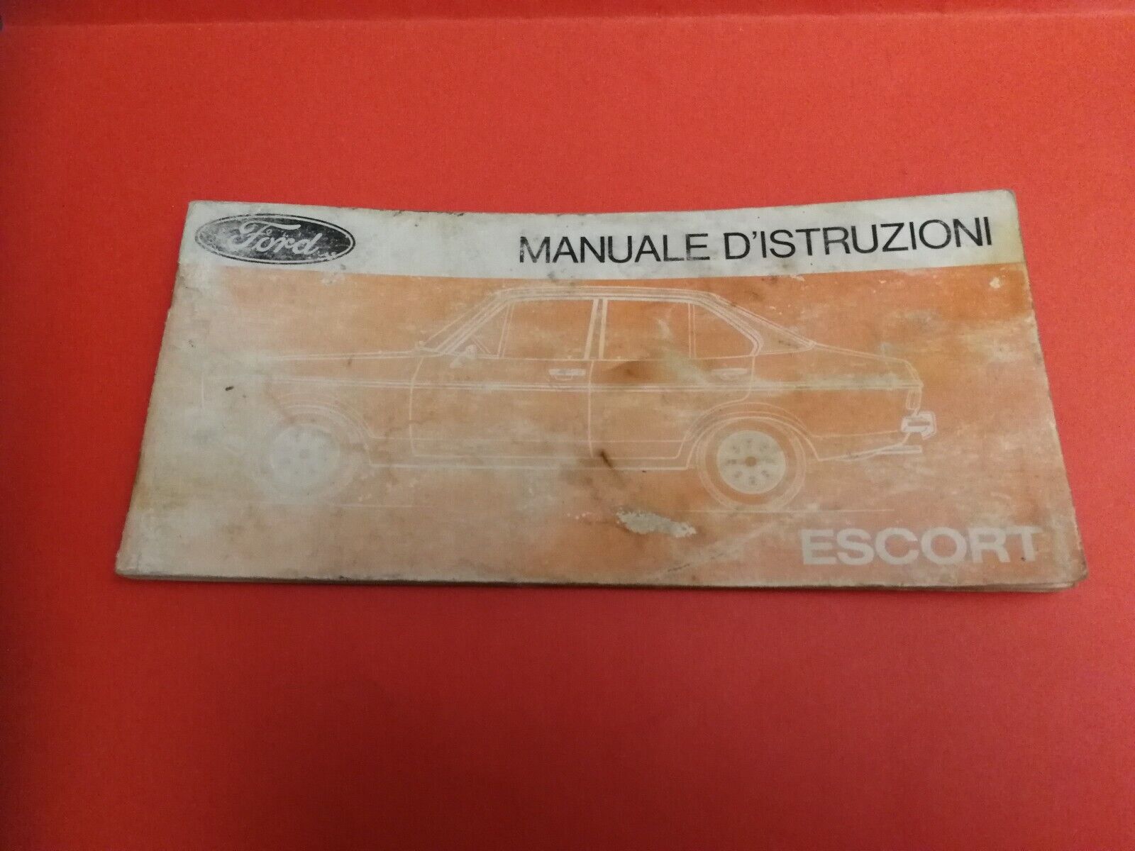 Foto 1 di 9