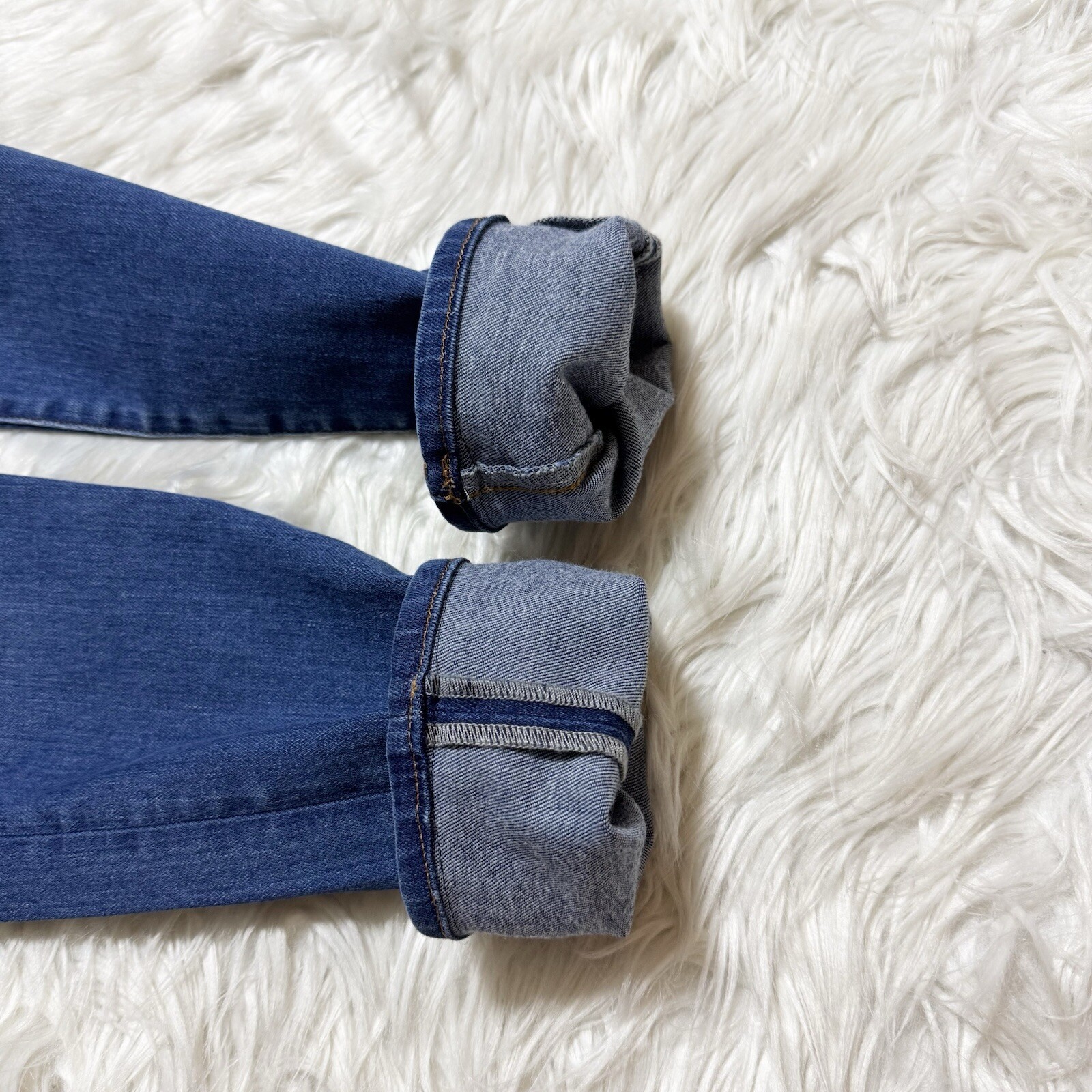 Auth very good condition, recent model, Valentino… - image 13