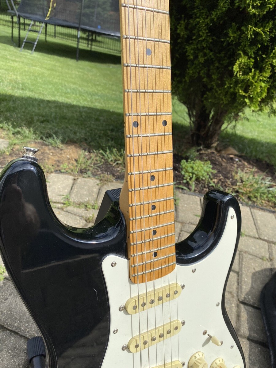 Vintage Epiphone By Gibson Black Electric Guitar Korea With Padded