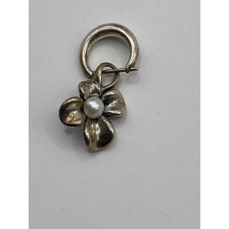 Pendientes Ann King Flor Orquídea Perla Agua Dulce Plata de Ley Foto 2 de 4