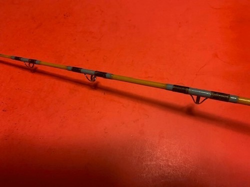 VINTAGE GOLDEN SABRE STROKER 6 FOOT 6 INCH 20 TO 60 POUND RATED BOAT FISHING ROD - Picture 13 of 20