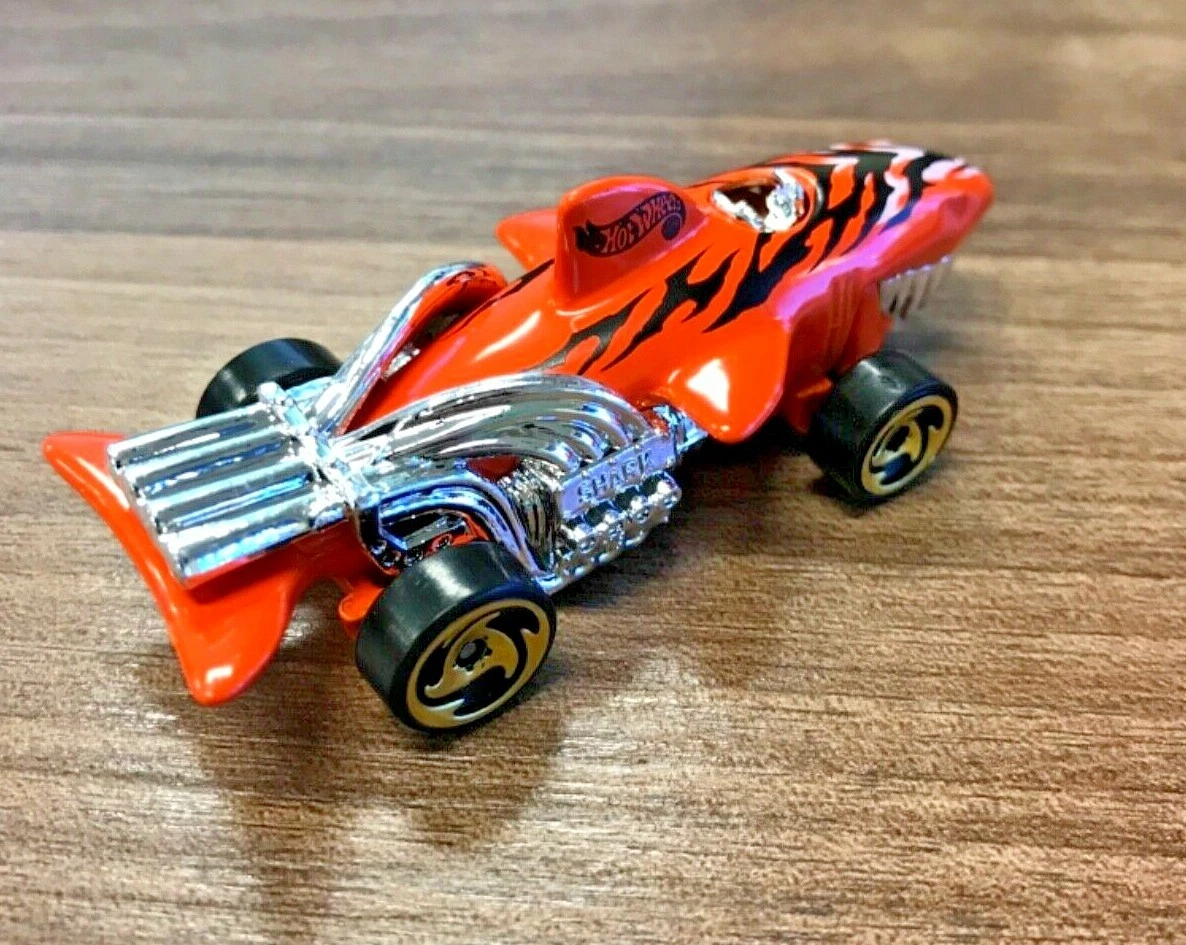 Hot wheels sharkruiser best sale 1986