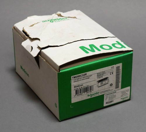 1PC New Schneider TM200C32R PLC Module Expedited Shipping - Picture 1 of 6