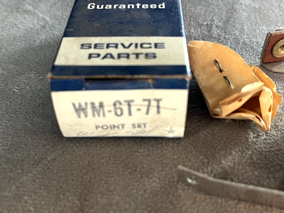 Новый из старых запасов гарантированный набор контактных точек зажигания WM-6T-7T - Ford - Изображение 3 из 4