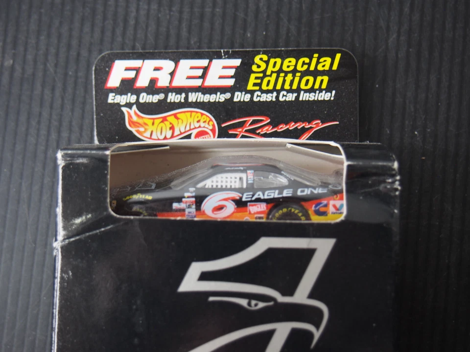 De colección Mark Martin 1:64 #6 Eagle One 1999 Ford Taurus pulido húmedo caja de cera sin cera Foto 2 de 3