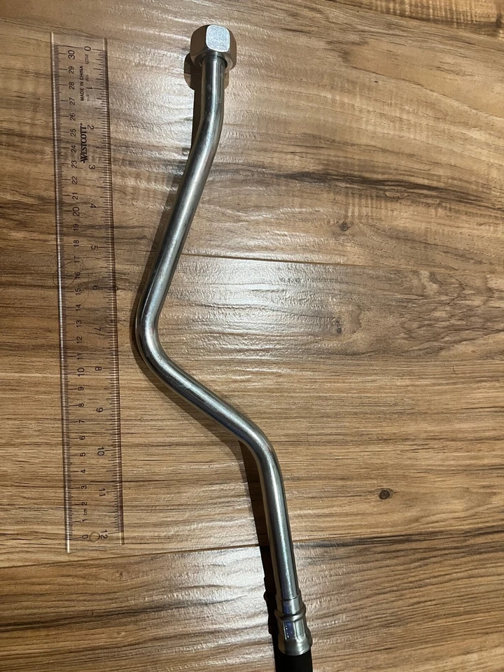 Mercedes-Benz Upper Oil Cooler To Oil Filter Pipe - M110- A1101870682 - Image 4 of 4