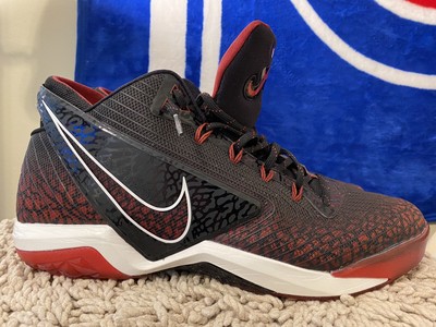 nike zoom field general