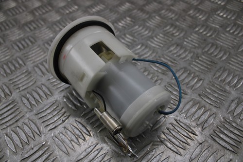 Honda CBR 1000 RR Fireblade 2013 petrol fuel pump 2012 - 2016 - Picture 4 of 6
