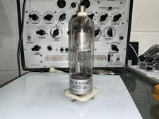 GENERAL ELECTRIC GE-8008 VINTAGE ELECTRON TUBE MADE IN U.S.A. W/SOCKET