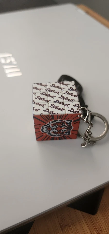 MLB Mini Keychain Speed Cubes Detroit Tigers 2025 Skubal - Image 2 of 4