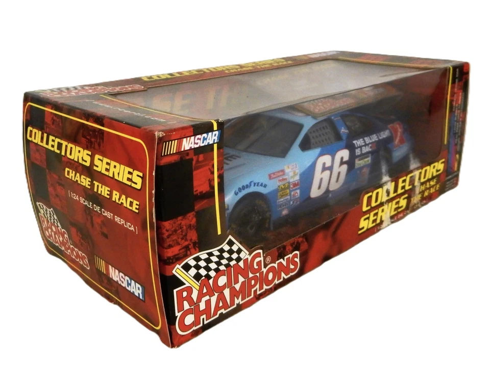 #66 NASCAR 1:24 Die Cast, Todd Bodine, K-Mart Blue Light, 2001 Ford Taurus - Image 2 of 4