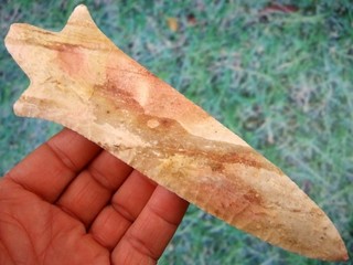 Large Super Fine 7 7/16 inch Colorful Missouri Dickson Point with COA Arrowheads