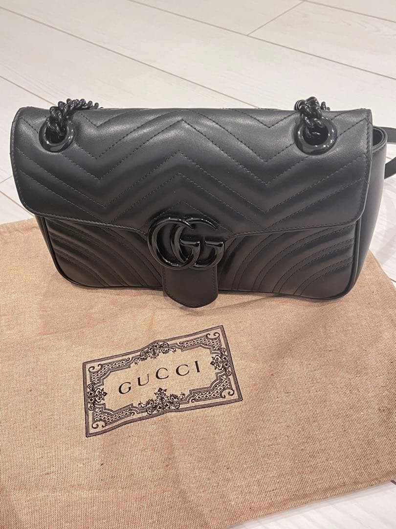 GUCCI Leather Shoulder Bag 61008