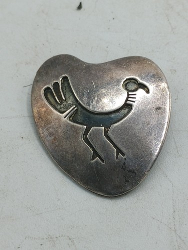 Southwest Indian Silver Broach With Image Of A Bird In It Tested No Maker Mark - Picture 1 of 9