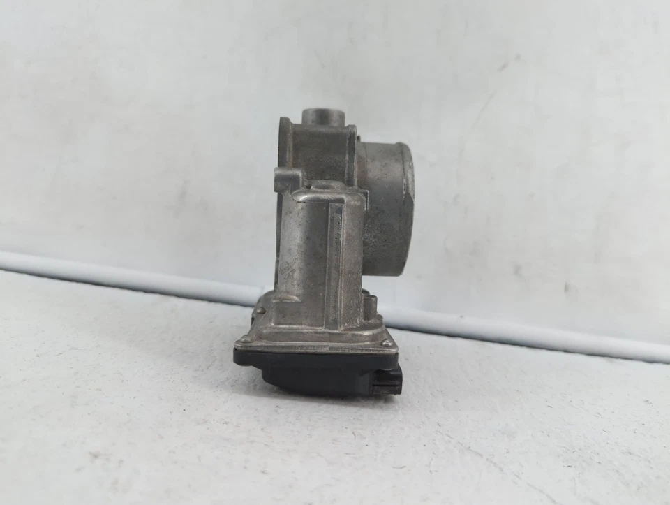 Carrocería del acelerador Toyota Venza 2009-2016 DNJPF Foto 4 de 4