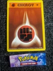 Fighting Energy 97/102 1st Edition Base Set Shadowless 1999 Pokémon LP-NM