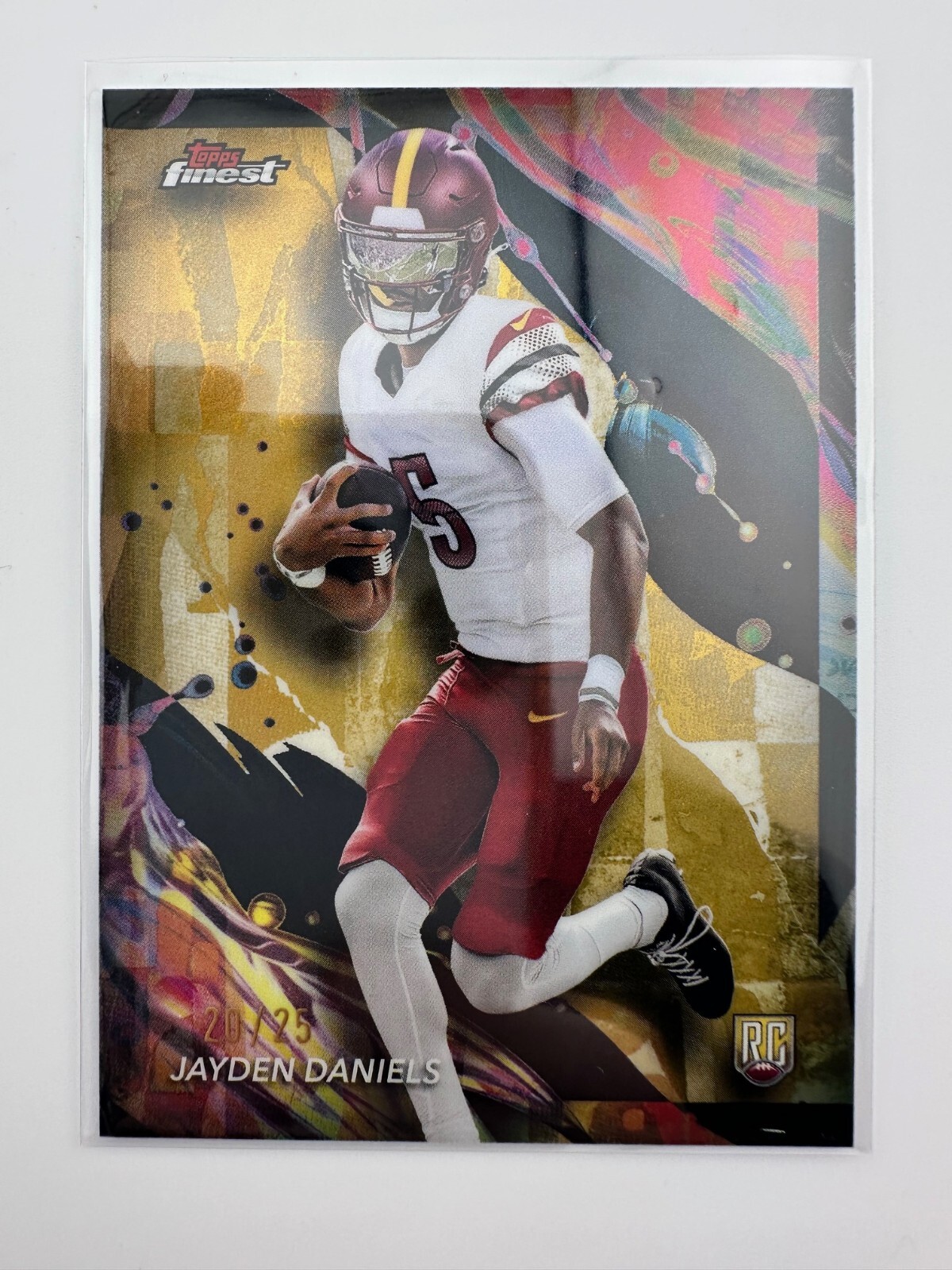 2024 Topps Finest Football #167 Jayden Daniels Uncommon Gold Refractor /25