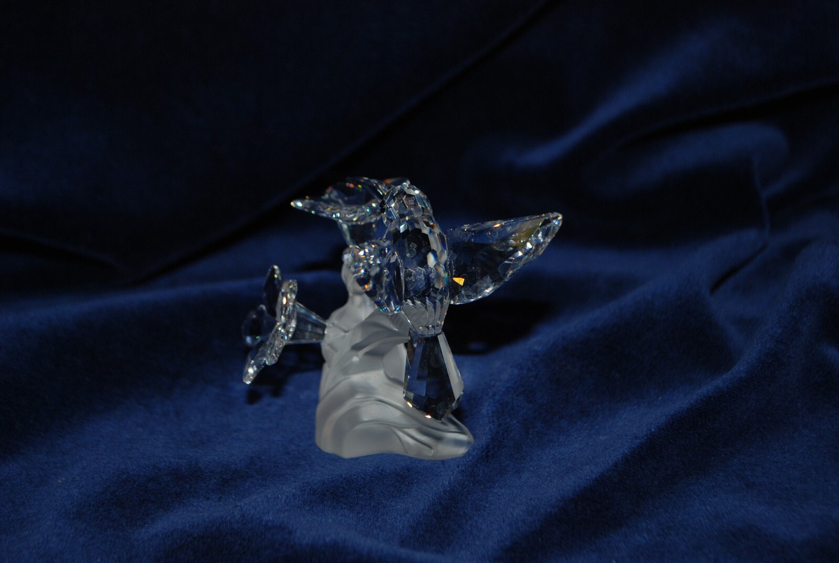 Swarovski Crystal 166184 Hummingbird Bird Figurine 7615 000 001