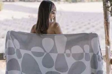Stone Design Pesthemal Beach Towel