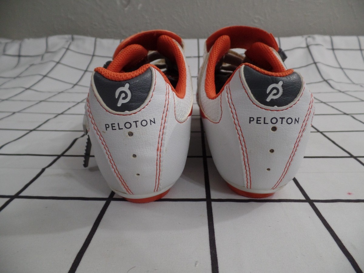 PELOTON Unisex White Orange Cycling SHOES, Size 40 EU (M 