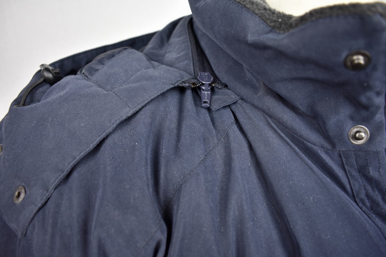 Aberdeen Collection Solid Blue Polyester/Nylon Bl… - image 4