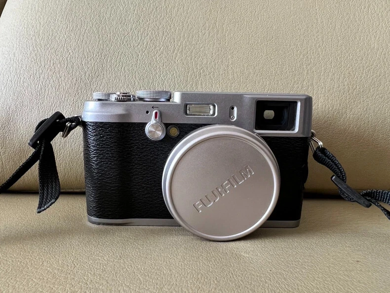Fujifilm Finepix X100 for sale | eBay