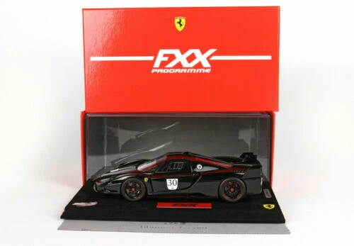 Modellini statici auto da corsa Rally scala 1:18 Ferrari