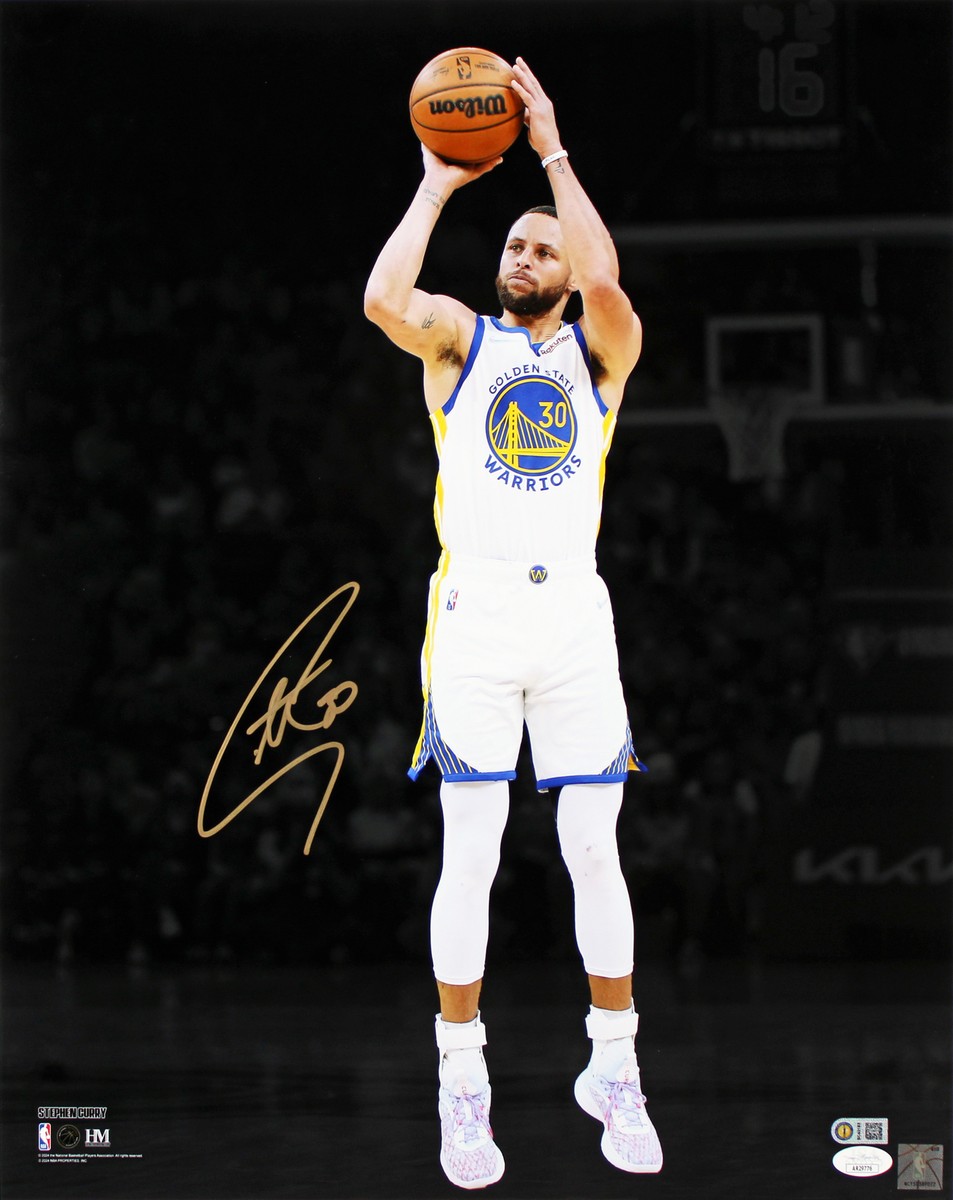 Warriors Stephen Curry Signed 16x20 Vertical Shooting