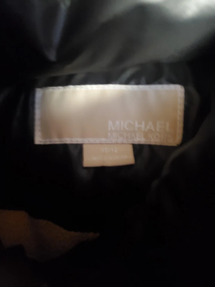 Michael Kors Girls Jacket. Size 10/12 - Image 4 of 4