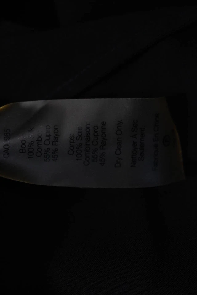 T Alexander Wang Camiseta de capa transparente de manga corta de seda para mujer con cuello en V Negro Talla 2 Foto 4 de 4