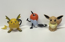 Vtg Tomy Pokemon Figures Raichu, Eevee CGTSJ Nintendo Fletchling Lot of 3 RARE!