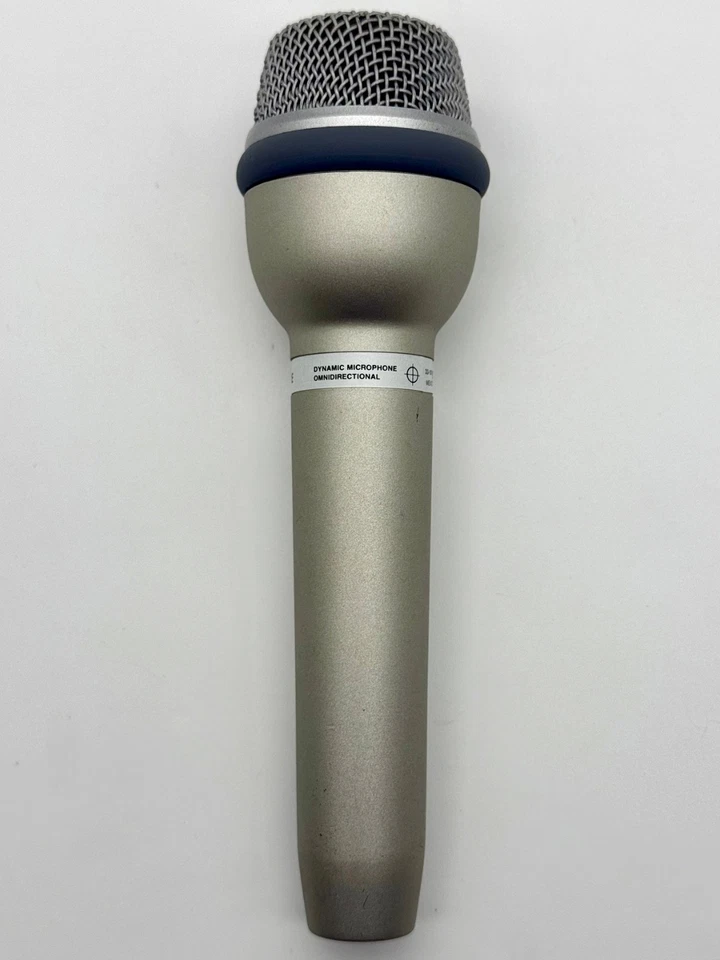 Vintage Realistic / Shure Onmidirectional Dynamic Microphone 33-1070B - (#5) - Image 4 of 4