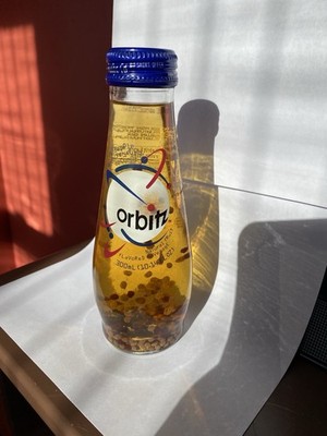 Orbitz Pineapple Banana Cherry Coconut Lava Lamp Drink Sealed! Unopened Full