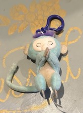 WowWee Fingerlings Plush Hugger Clip On Monkey Key Chain Light Aqua Teal Blue