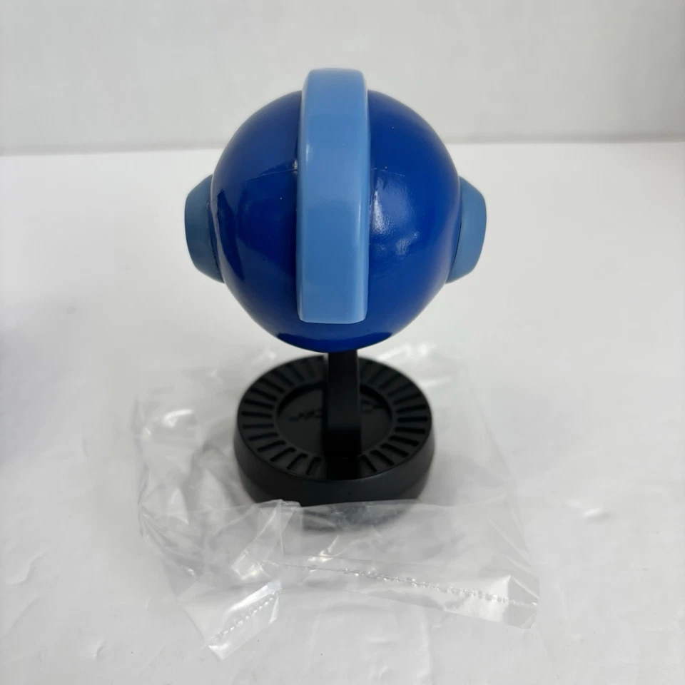 NEW Mega Man Mini Helmet Replica Blue Mega Buster Capcom Loot Crate Exclusive - Image 4 of 4