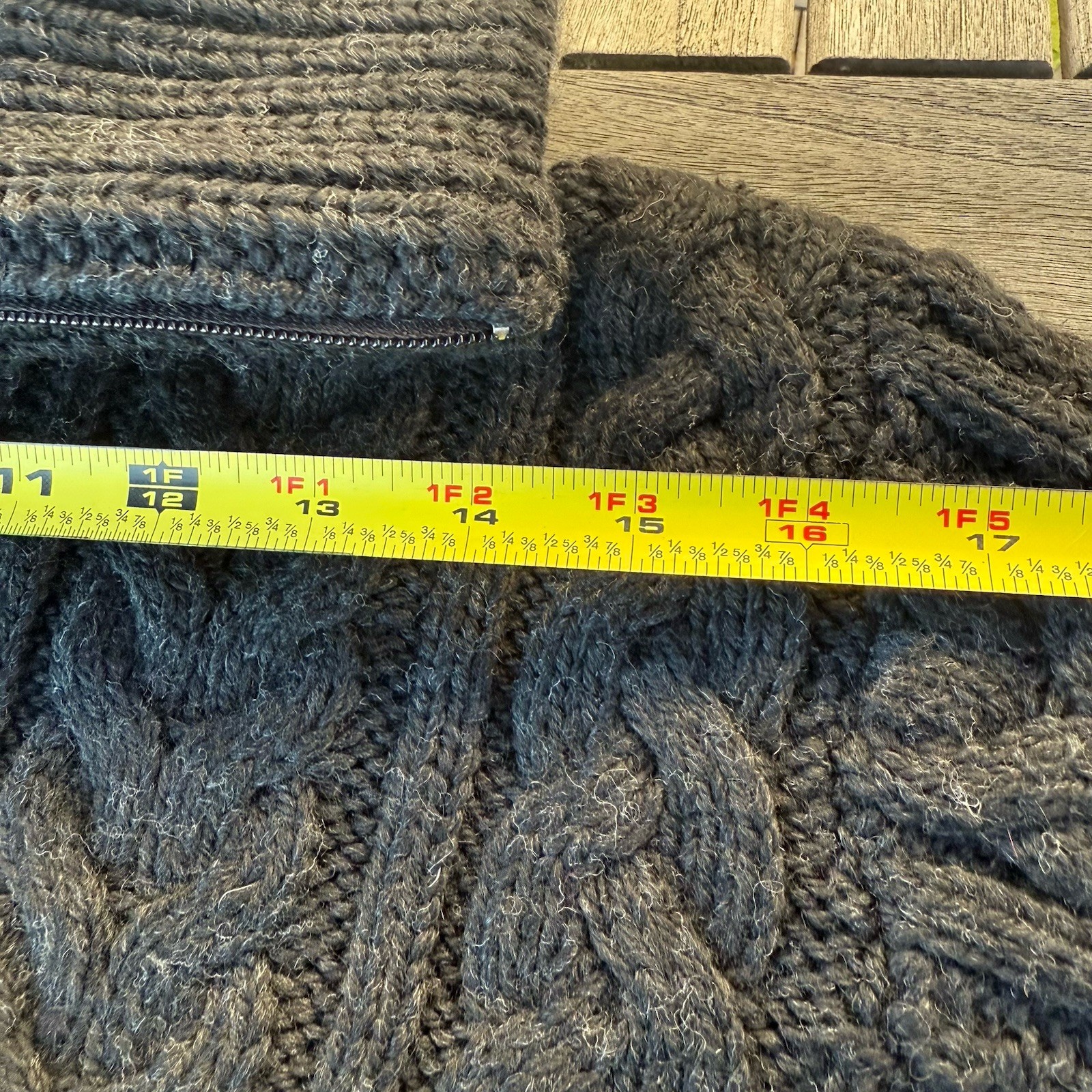 Peregrine Med Wool Collar Chunky Cable Knit Fisherman Cardigan Sweater Zip Black