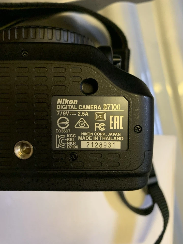 Nikon D7100 Digital SLR Camera 16.2MP Black - Image 3 of 4