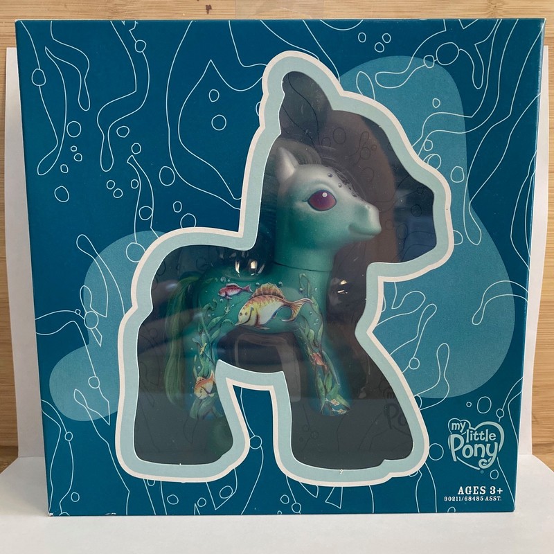 G3 My Little Pony Underwater Art MLP Fair Exclusive MIB Hasbro MLP HTF Stunning