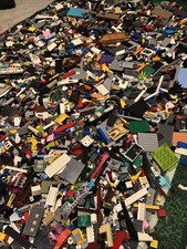 LEGO Bulk 5 Pound Lots Of Random Assorted Leg...