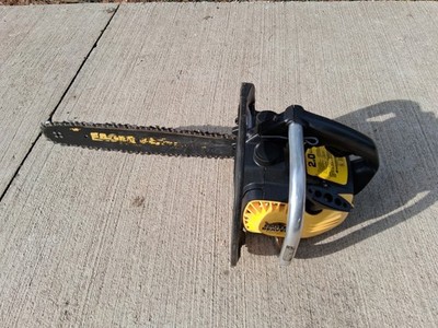 McCulloch 2.0 Eager Beaver Chainsaw W/ Bar & Chain untested has compression